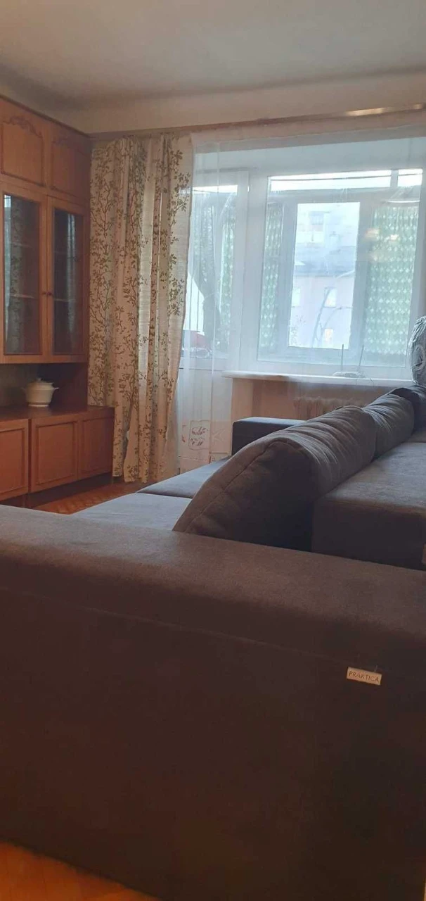 Продам однокімнатну квартиру вул.Празька,31