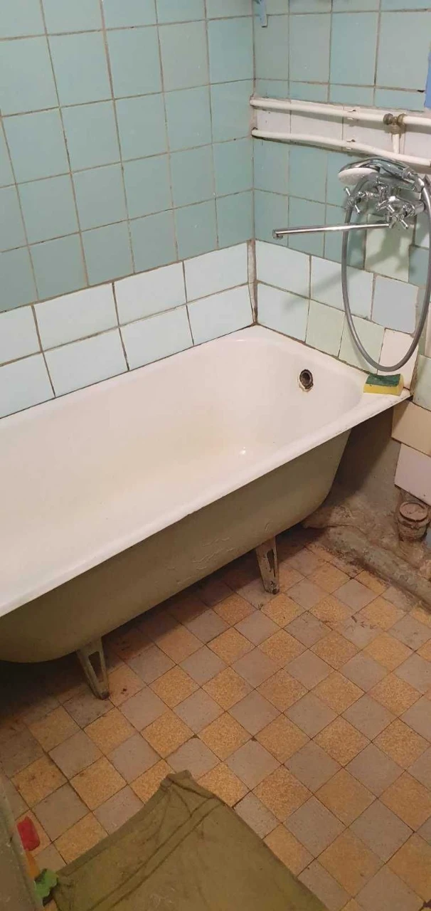 Продам однокімнатну квартиру вул.Празька,31