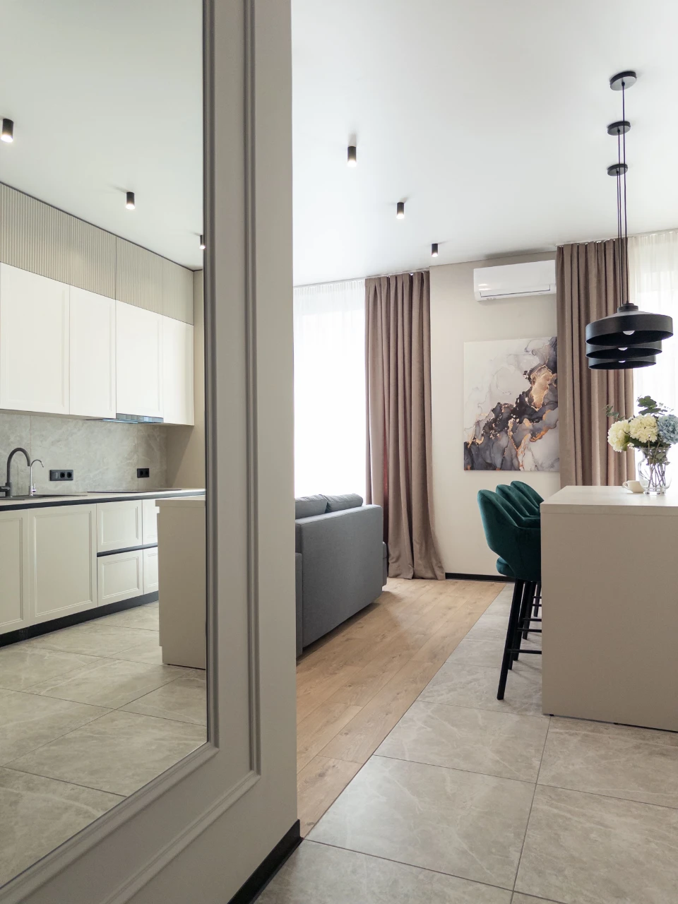 2-кімнатна квартира 68 м² у центрі Києва, вул. Саксаганськог