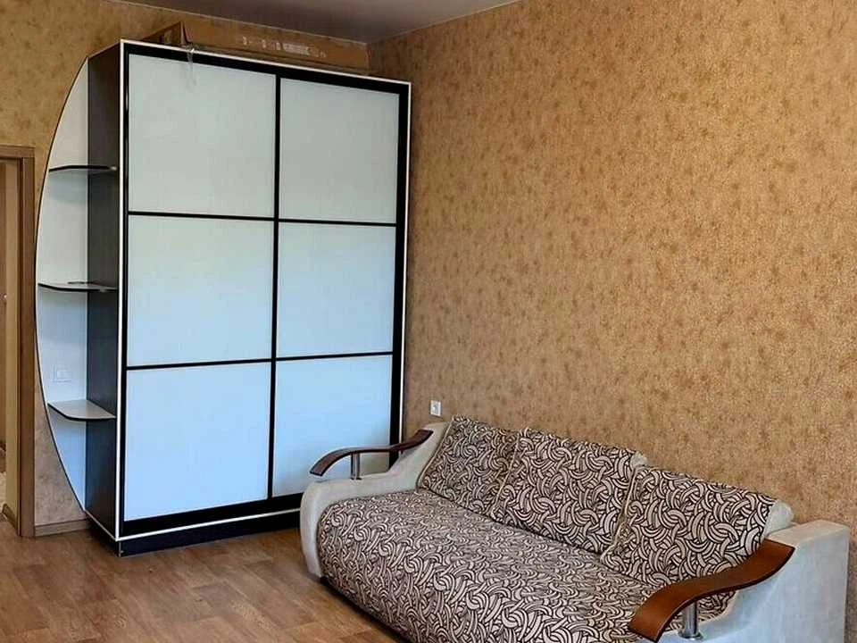 Квартира. Одеса, Середньофонтанська вул.