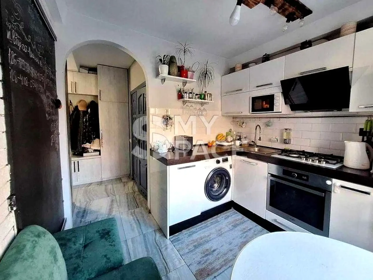 Оренда квартири 1-кімн. 45 м² 10/24 пов.
