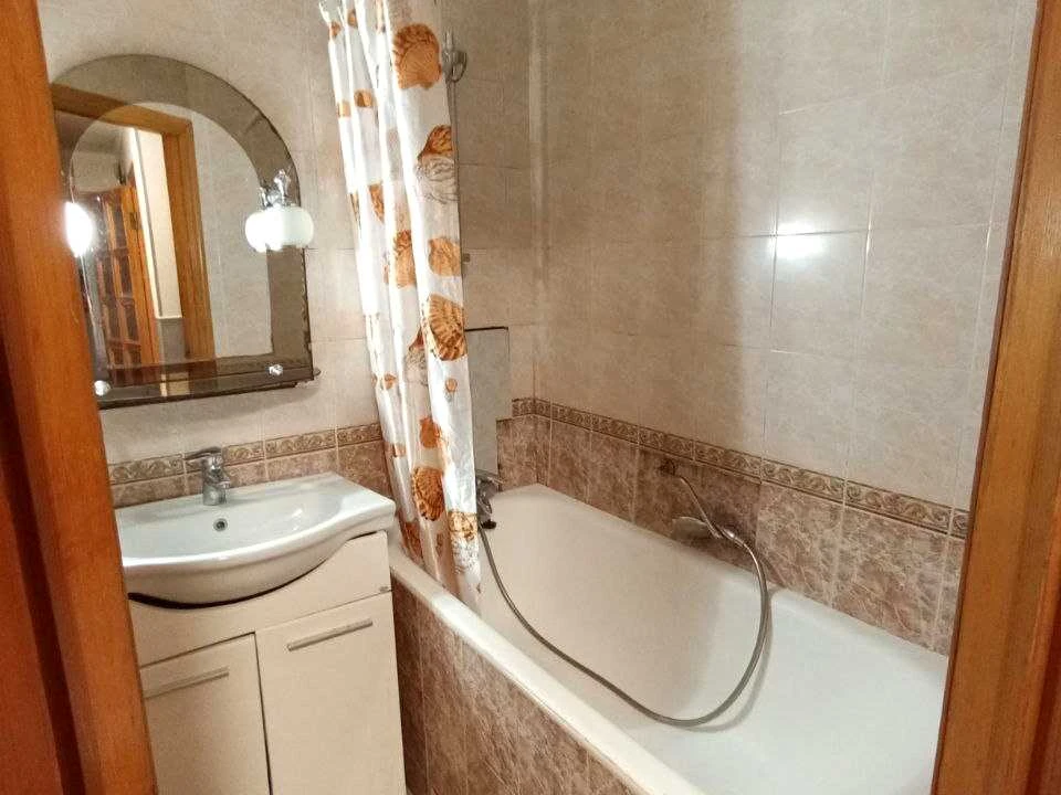 Квартира. Одеса, Чорноморського Козацтва вул.