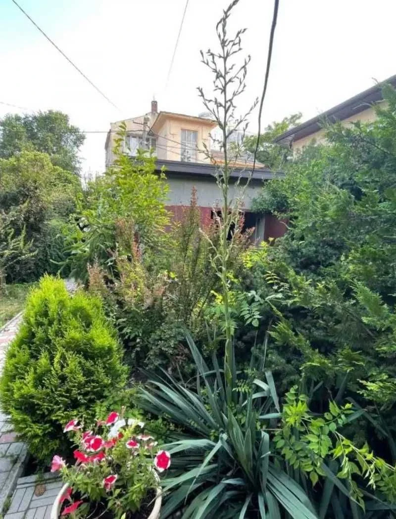 Резиденция у Французского бульвара • 146М² • 7,58 соток • 2