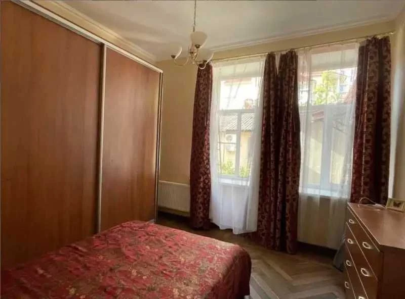 Резиденция у Французского бульвара • 146М² • 7,58 соток • 2