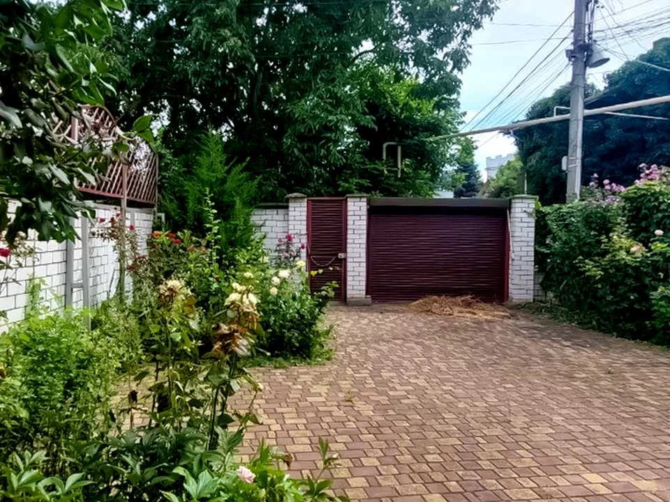 Будинок. Одеса, Кришталева вул.