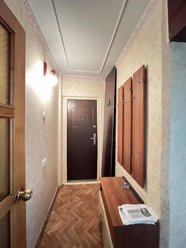 Продам 2 кімнатну квартиру на Салтівці вул. Нескорених 37Б