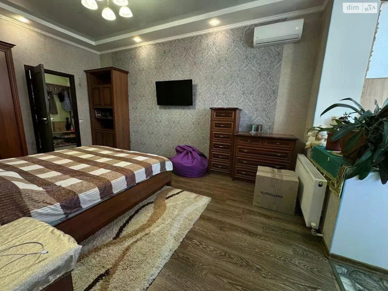 Продажа квартир Приморский.