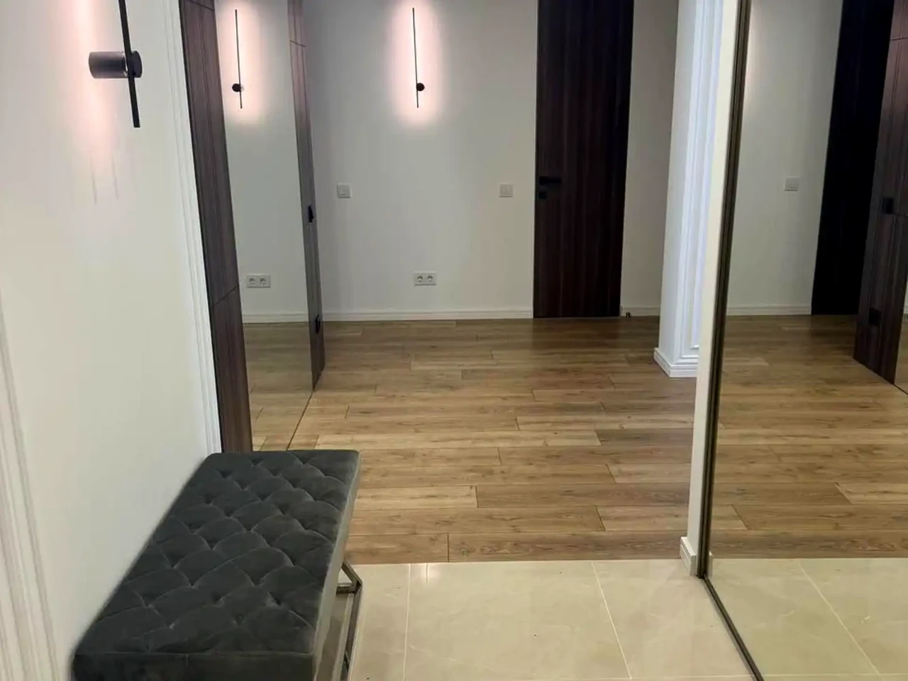Apartment for sale 2-room. 80 m² 18/25 floor.