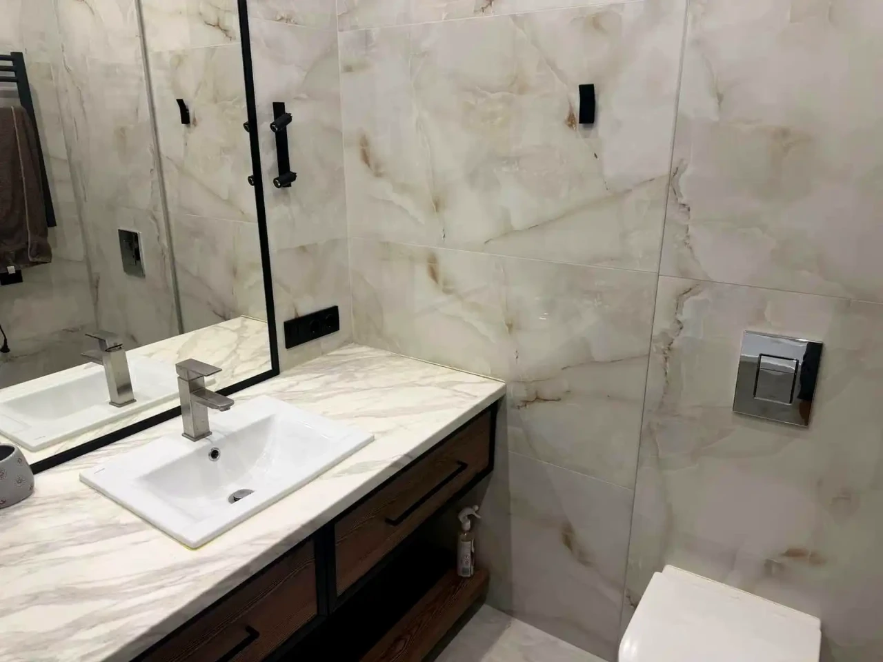 Apartment for sale 2-room. 80 m² 18/25 floor.