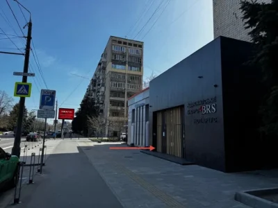 Продам коммерческое помещение $1200 400 м2 набережная 37 Дне