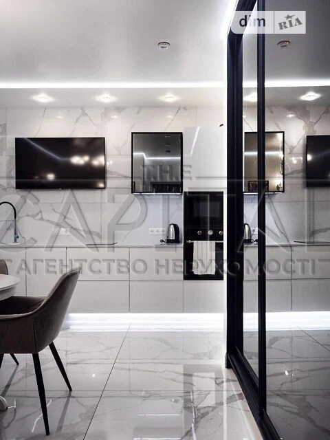 Продажа 3к квартиры 122 кв. м по ул. пр-т Оболонский 26 • I