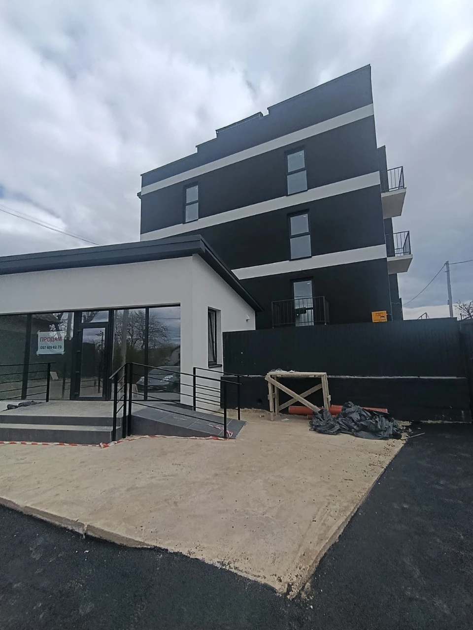 1-room apartment for sale in Buchmy.