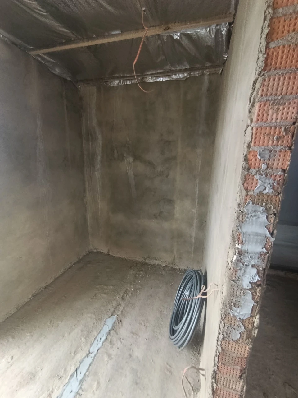1-room apartment for sale in Buchmy.