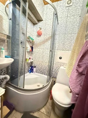 Продаж 1-кім квартири по вул Стефаника - Серце Львова.