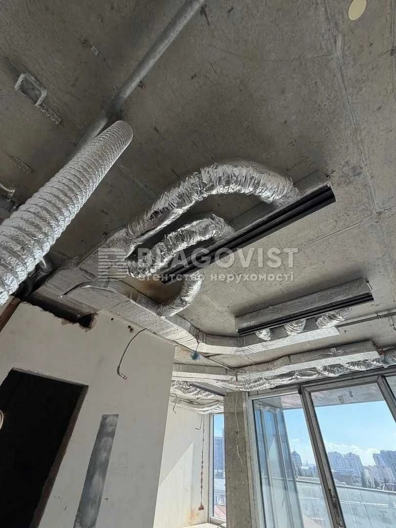 Продаж 1кімн. квартири 63м2 у ЖК"Taryan Towers" без ремонту