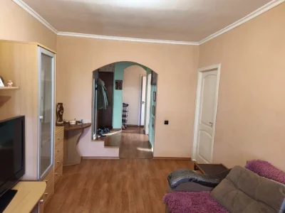 Продажа трёхкомнатної квартири у центрі міста