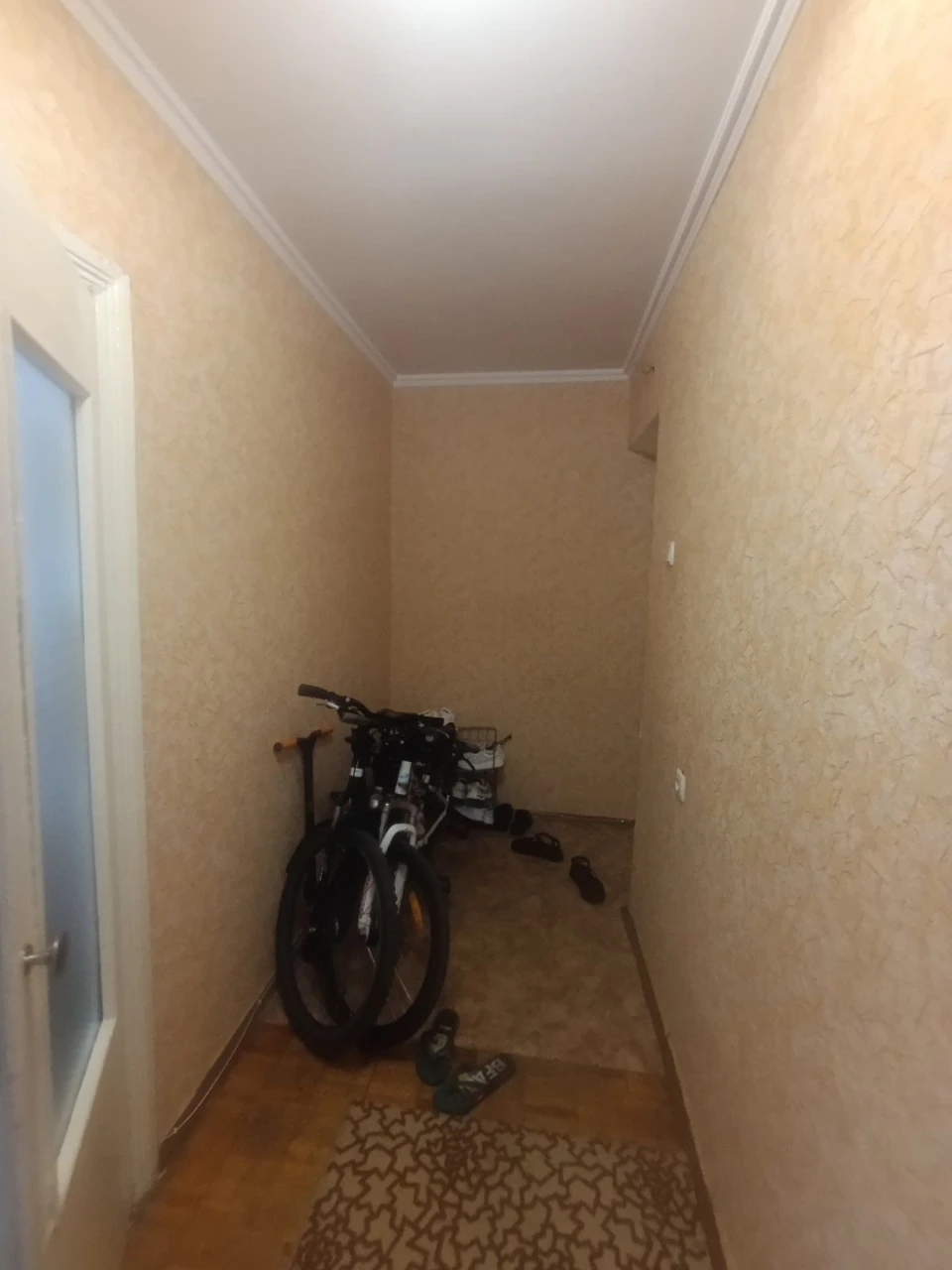 Продам 3кімнатну квартиру у цегляному будинку на Богунії