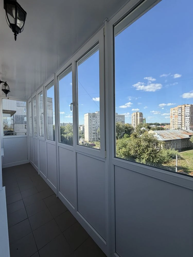 Продаж 4х кімнатноі квартири р-н Глобала