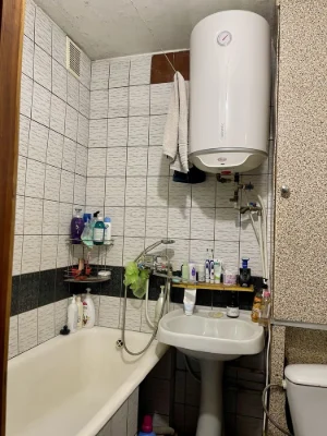 Продам 1кімр кв Проспект Незалежності