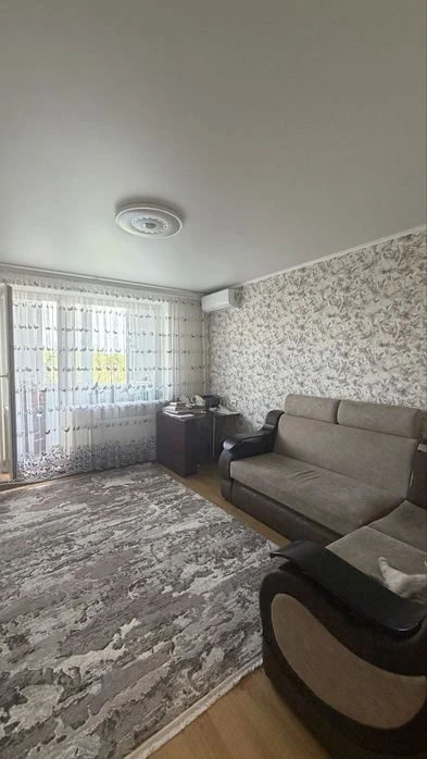 Продаж 3-кім квартири на Польовій з АО