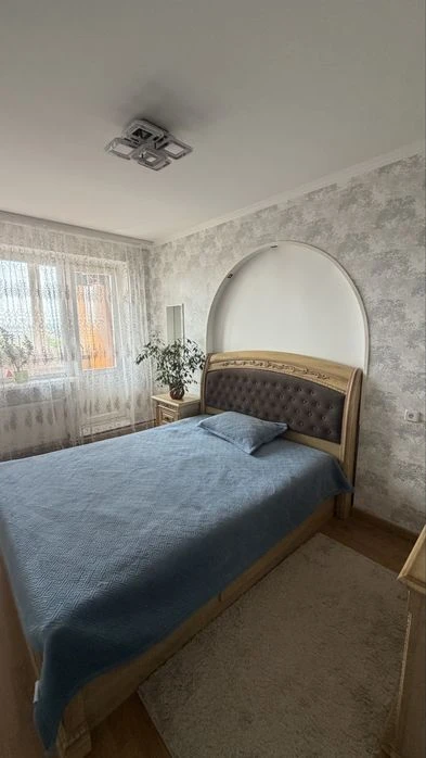 Продаж 3-кім квартири на Польовій з АО