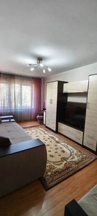 Продаю 1 кім квартиру в центрі