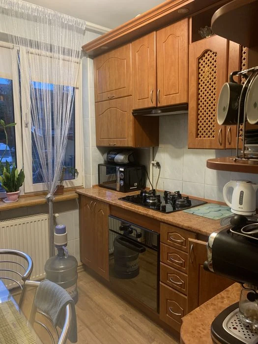 Продам 3х кім з АО Полевая р-н сімейного  ринку