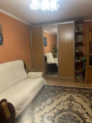 Продам 3х кім з АО Полевая р-н сімейного  ринку