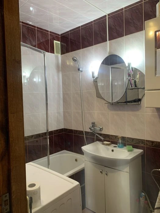 Продам 3х кім з АО Полевая р-н сімейного  ринку