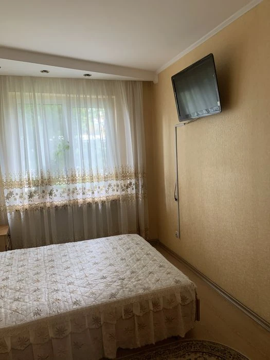 Продам 3х кім з АО Полевая р-н сімейного  ринку