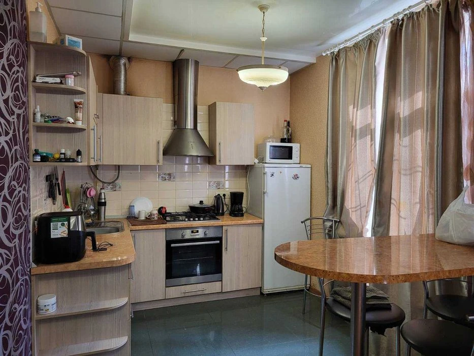 Продам 2кв., 49кв.м., пр.Шевченко/пр.Леси Украинки