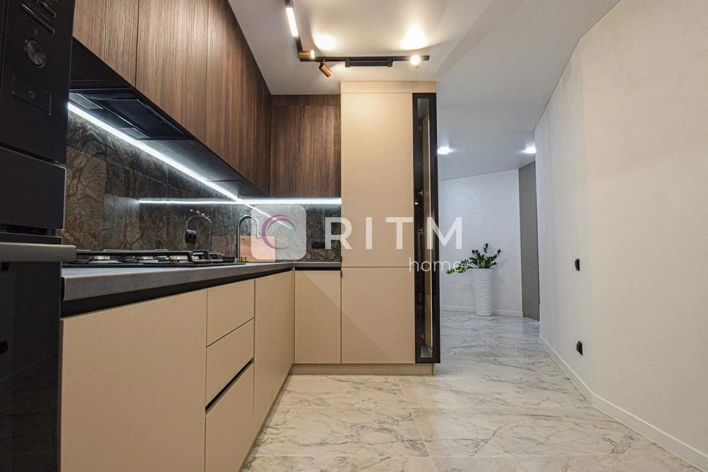 Продаж 3-кімнатної квартири в ЖК «Київський», вул. Київська,