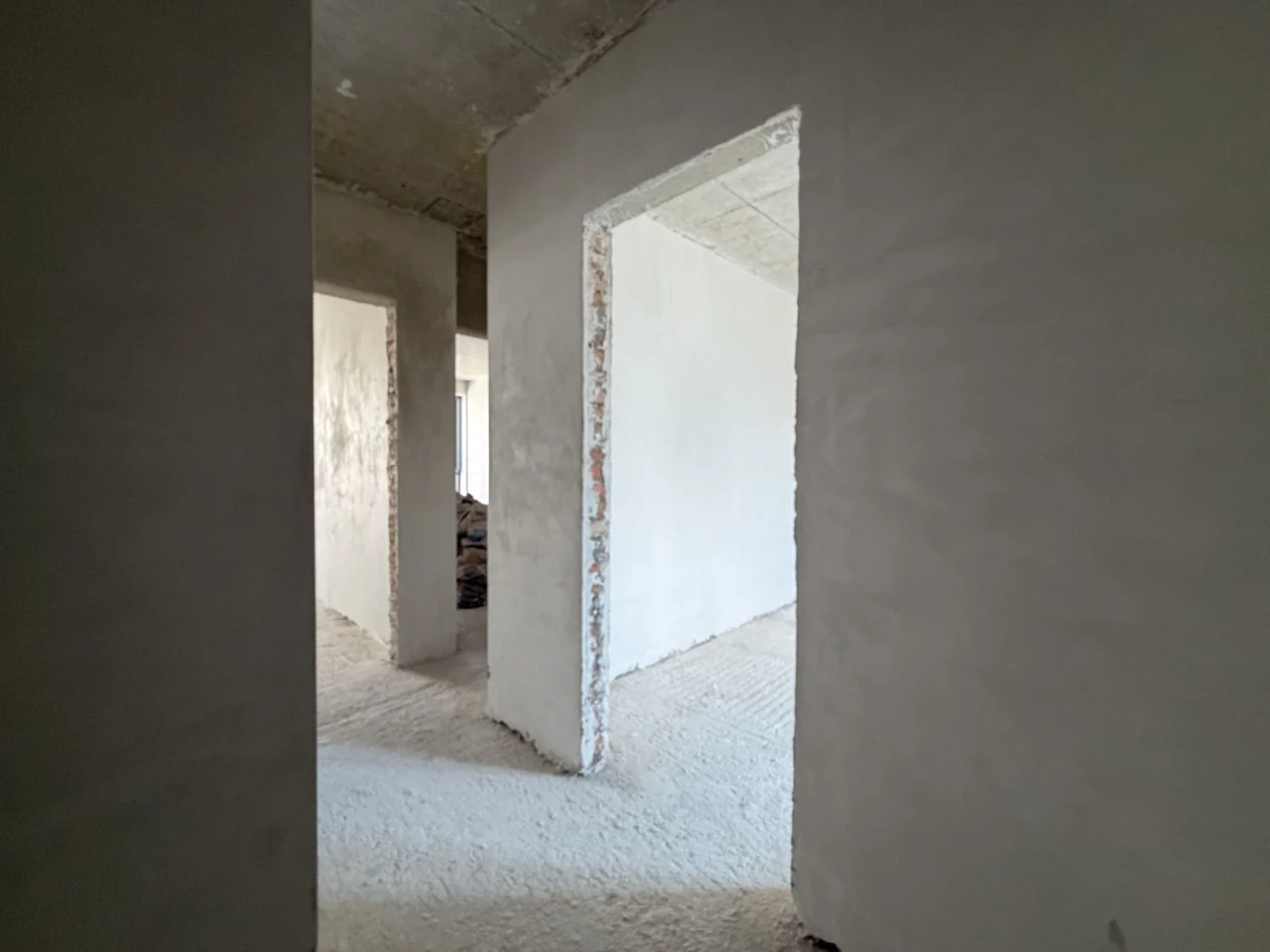 Продаж 2к.квартири поруч Тернопільського ставу.