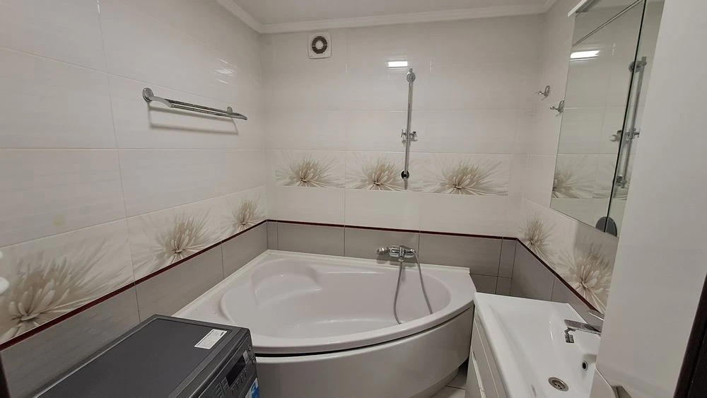 Продаж 5к квартири, вул.Крушельницької, Центр. Тернопіль