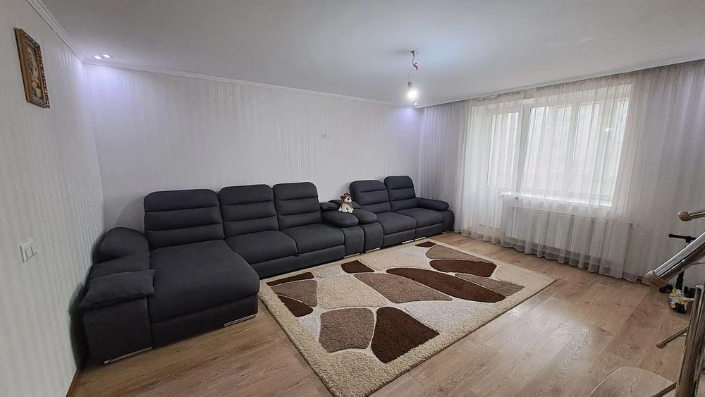 Продаж 5к квартири, вул.Крушельницької, Центр. Тернопіль