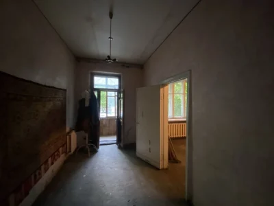 Продам 2к квартиру (сталінка) на Тітова / Незалежності, 2/5