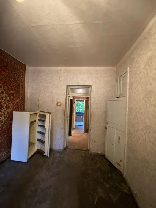Продам 2к квартиру (сталінка) на Тітова / Незалежності, 2/5
