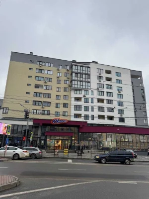 Продаємо 2х кімнатну квартиру неподалік від Центру