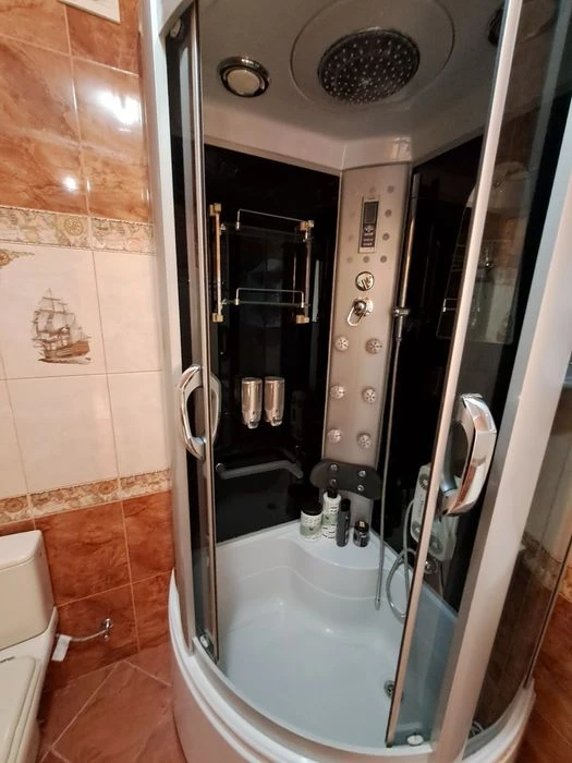 Продаж 4 кімнатної квартири по вул.Лозовецька, Центр.