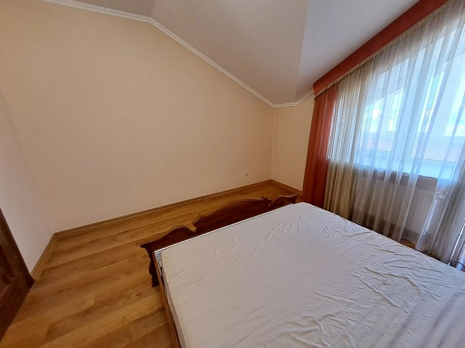 Продаж 4 кімнатної квартири по вул.Лозовецька, Центр.