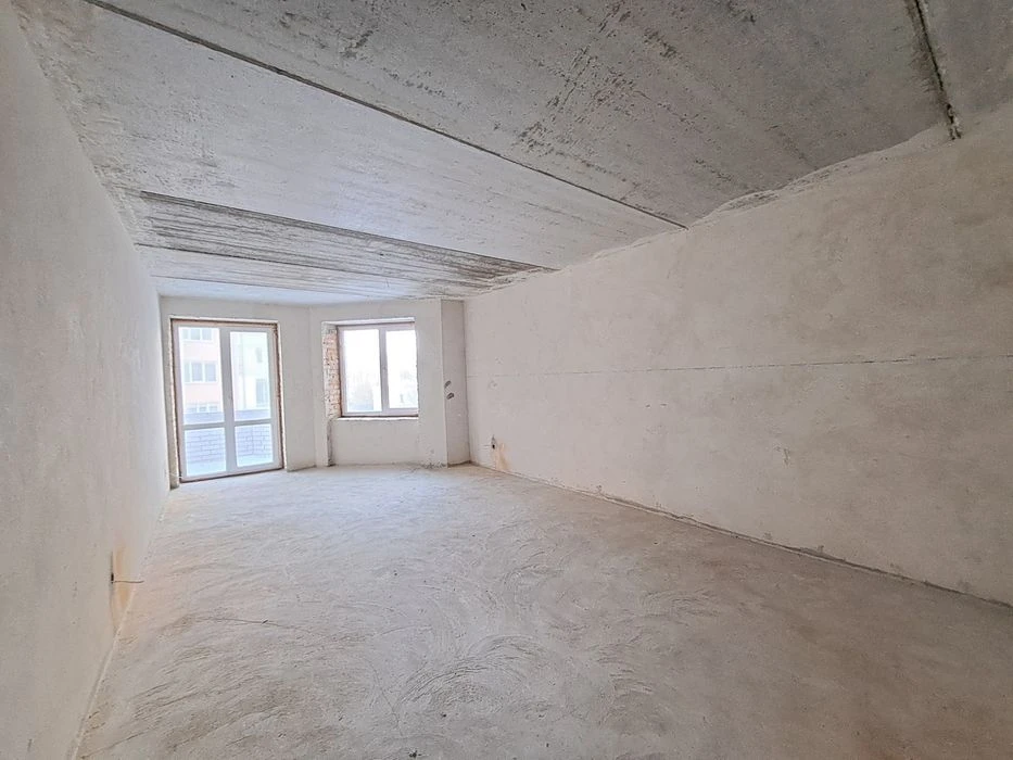 Продаж 3 км.квартири вул.Вербицького