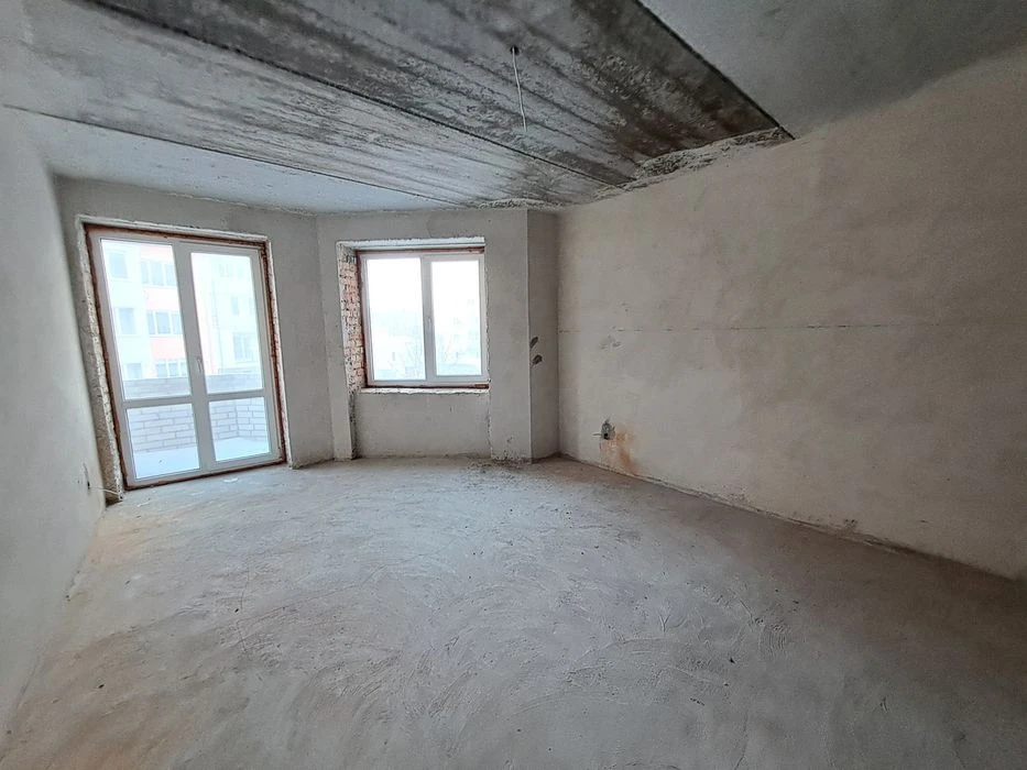 Продаж 3 км.квартири вул.Вербицького