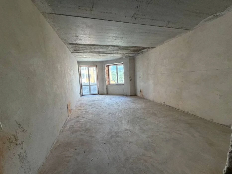 Продаж 3 км.квартири вул.Вербицького