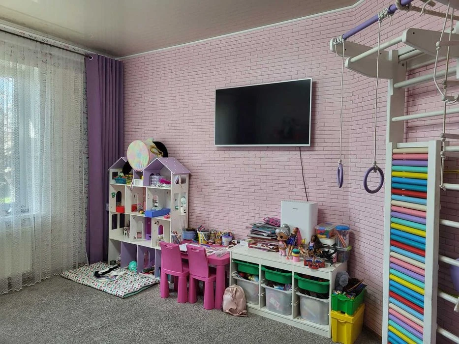 Продам дом 250к.м. , 7соток, АГВ, пер.Сиреньковый/ Рихтер