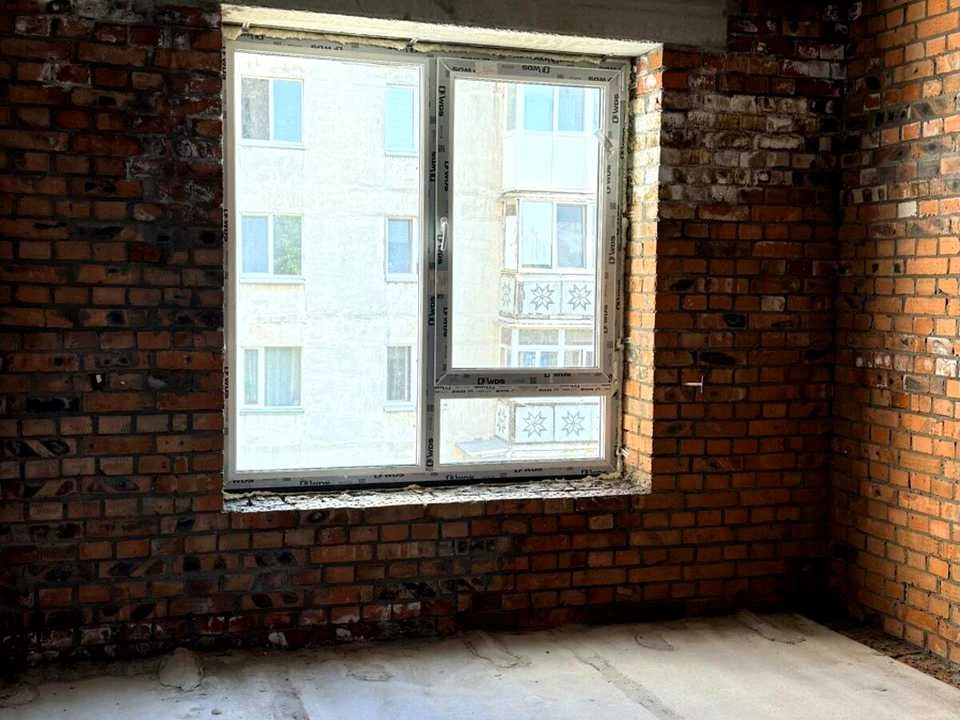 Квартира. Хмельницький, Євгена Коновальця вул., (Будинок)