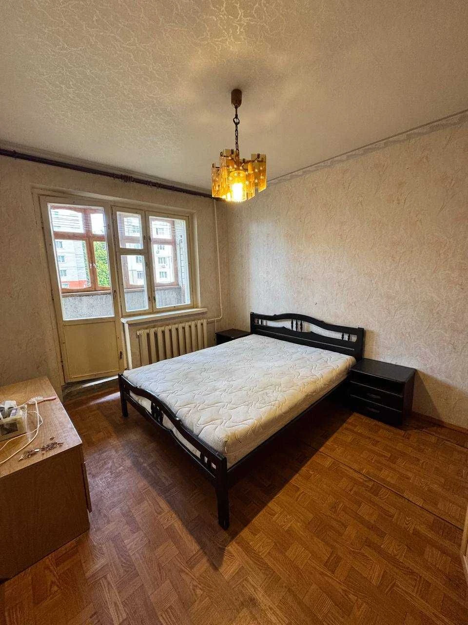 Продам 3к квартиру Озерна, по вул. Залізняка
