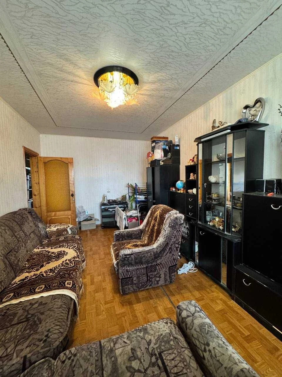 Продам 3к квартиру Озерна, по вул. Залізняка