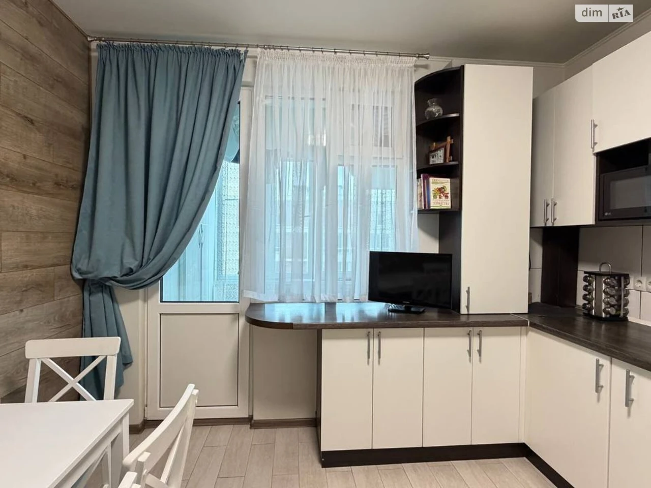 Продаж Квартира Виставка