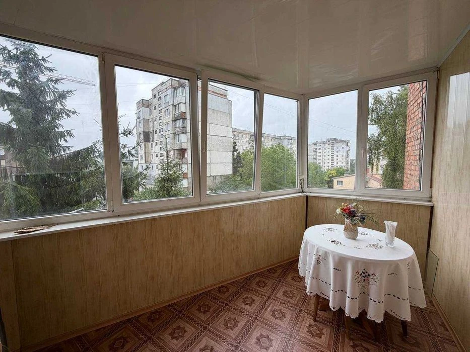 Продаж 3к квартири в Центрі міста