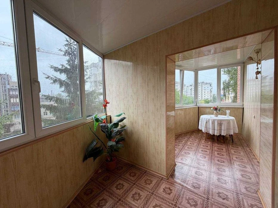 Продаж 3к квартири в Центрі міста